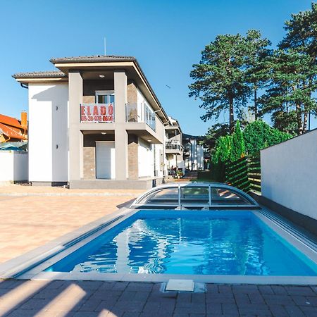 Leda Apartmanok By Bltn Siofok Exterior photo